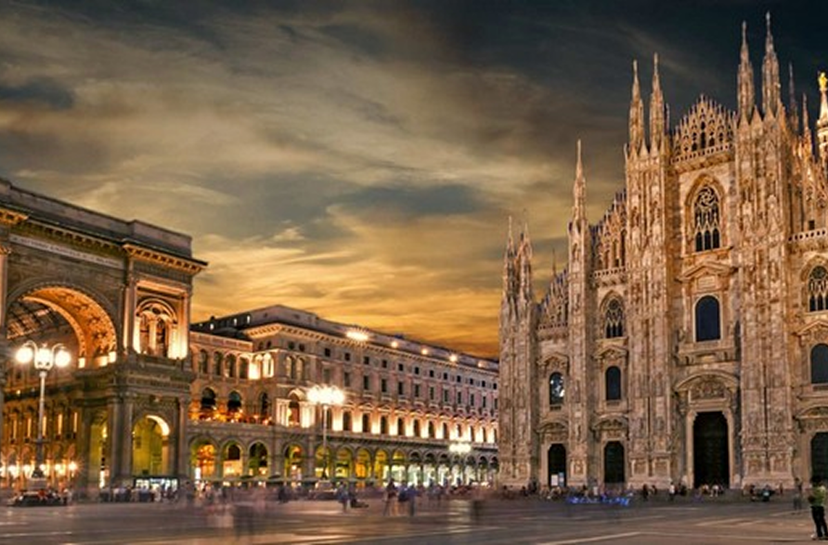 Quảng trường Duomo Du Lịch Florence Ý