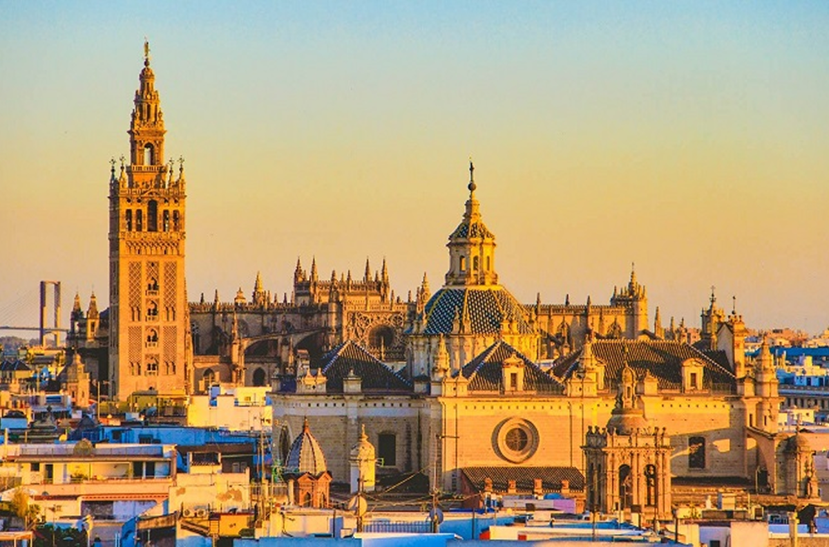 Nhà thờ Sevilla nhà thờ đẹp nhất Tây Ban Nha