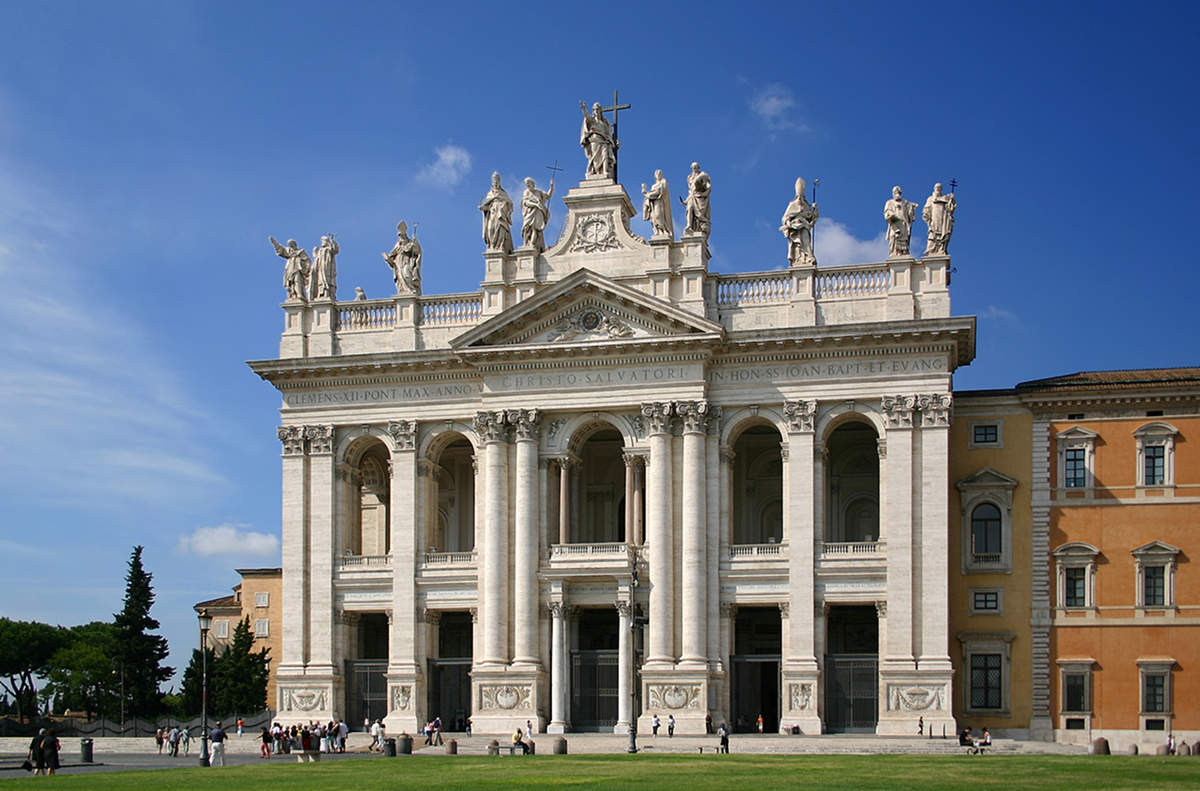 Thánh John Lateran (Basilica di San Giovanni in Laterano) điểm hành hương nổi tiếng tại Rome Ý