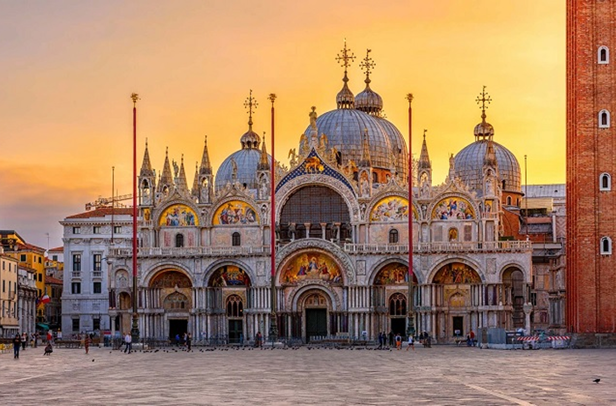 Vương cung thánh đường San Marco Điểm Hành Hương Ở Venice