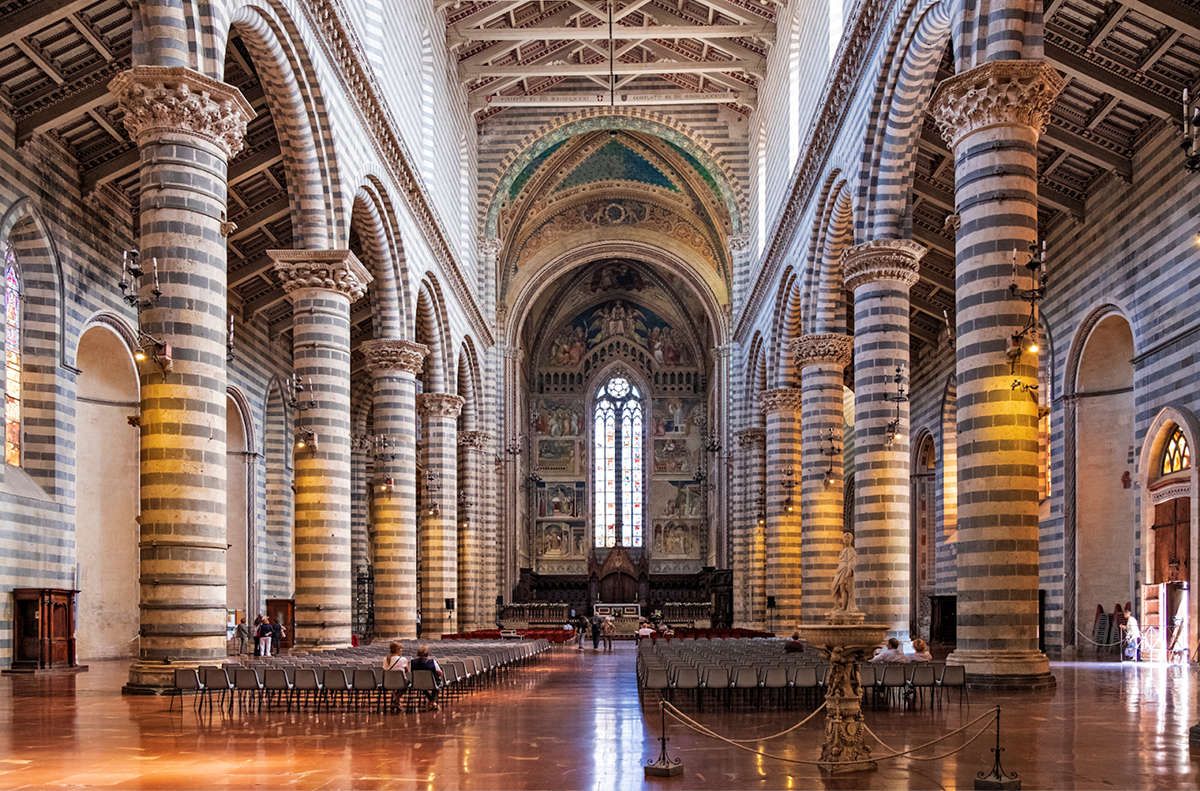 Tháp Giáo hoàng du lịch Orvieto