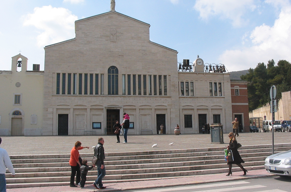 Trung tâm thành phố San Giovanni Rotondo Du Lịch San Giovanni Rotondo