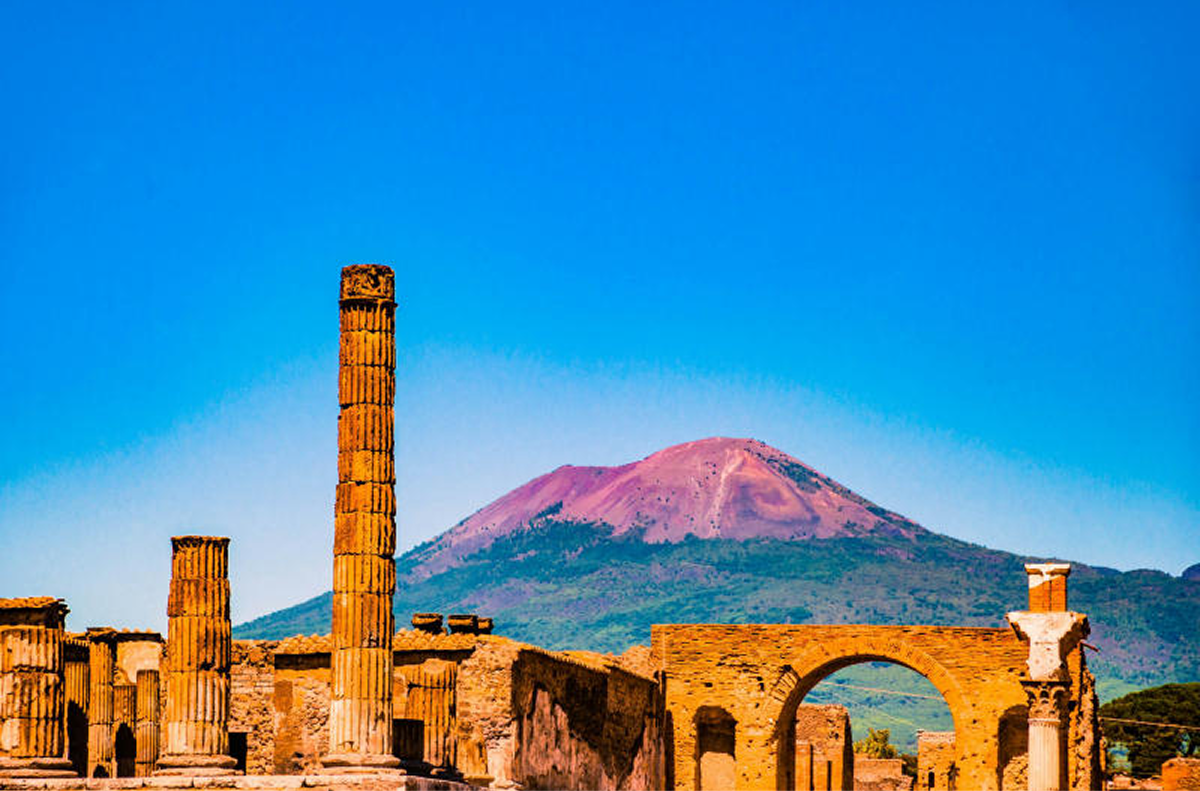 Thành phố cổ Pompeii Du Lịch Naples