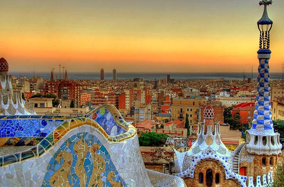 Công viên Park Güell Du Lịch Barcelona