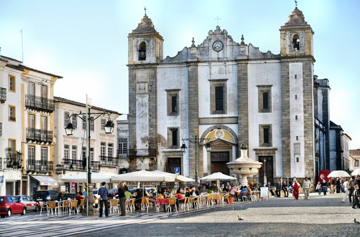 Evora Thành Phố Du Lịch Nổi Tiếng Bậc Nhất Bồ Đào Nha