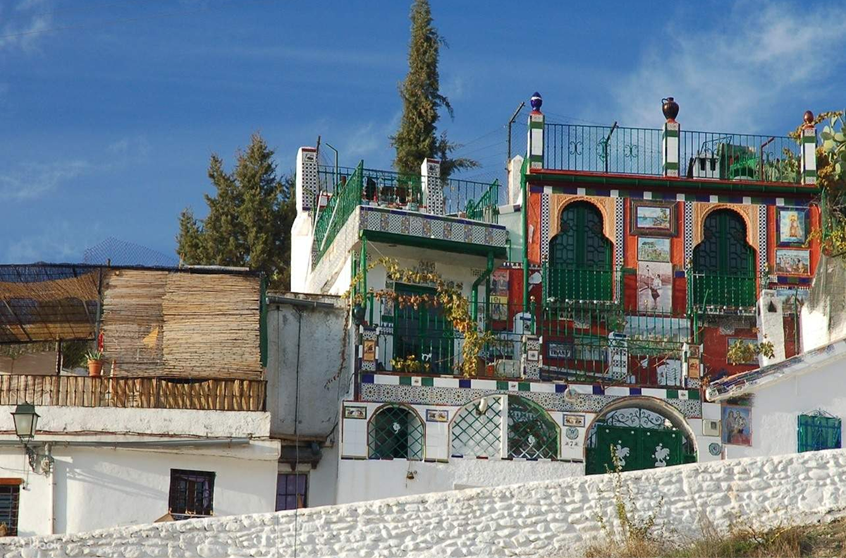 Khám phá khu hang động Sacromonte Du Lịch Granada