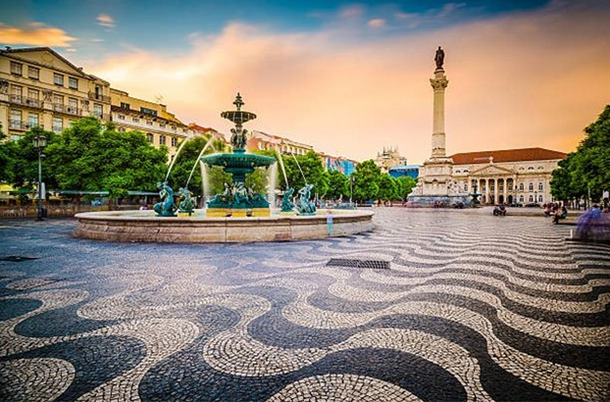 Quảng Trường Rossio Du Lịch Lisbon