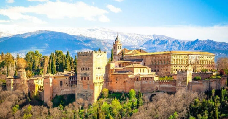 Trải Nghiệm Du Lịch Granada: Ẩm Thực, Kiến Trúc Và Văn Hóa Đặc Sắc